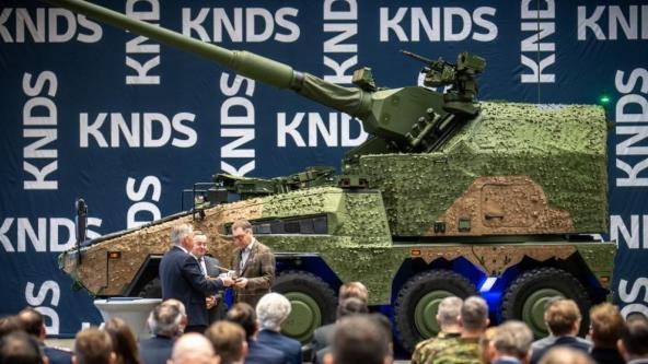 Як KNDS Deutschland працюватиме в Україні: про Gepard, RCH 155 та Leopard - ексклюзивне інтерв'ю із очільником Ральфом Кетцелем