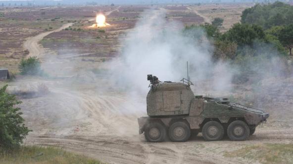 Прихована можливість для України - Бундесвер вперше замовив новітні САУ RCH 155, і залишив "лазівку" в контракті