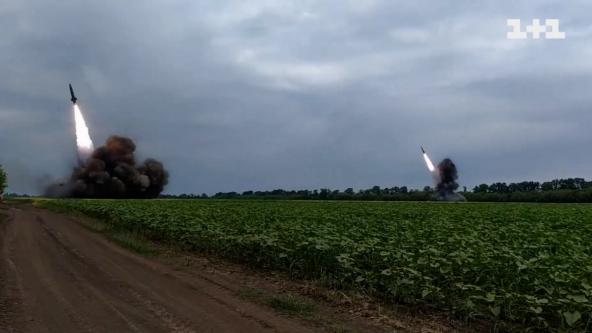 Генератор бавовни: бійці ЗСУ розповіли як працюють з тактичного ракетного комплексу "Точка-У" по рашистах (відео)