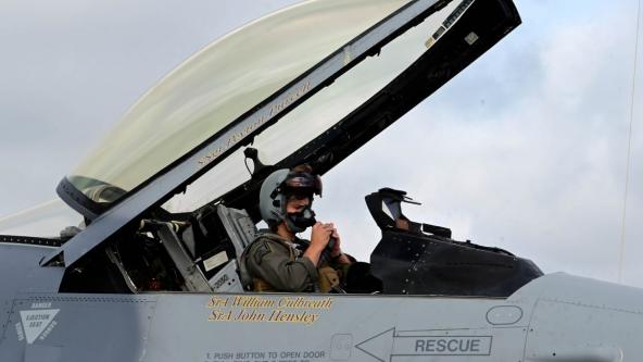 Український пілот розповів про перші враження від F-16 та чи складно буде пересісти з МіГ-29 на новий літак