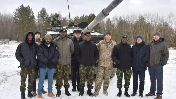Військові Нігерії зацікавилися тренажерами для БТР та танків від українських виробників