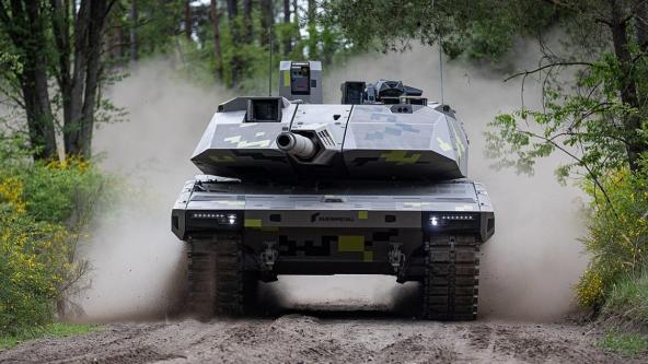 Перед початком війни в Україні Rheinmetall думав закривати виробництво зброї, а зараз остаточно продає свій цивільний бізнес