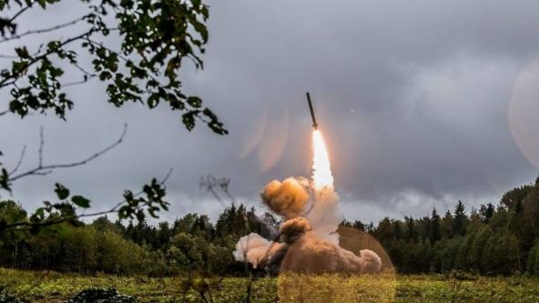 З’ясувалось, що РФ вдарила по Києву рідкісною крилатою ракетою 9М729 з "Искандер-М1", але чим дивний такий вибір цілі