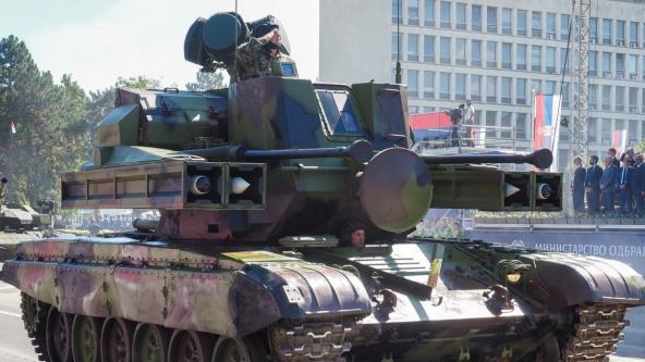 Сербські "шушпанцери" чи є сенс піддивитись, що показали у Белграді на наймасштабнішому параді