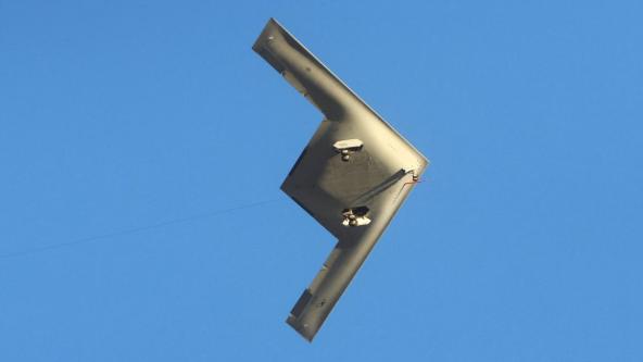 Найновітнішій B-21 Raider, перший літак шостого покоління, здійснив перший політ (фото та відео)