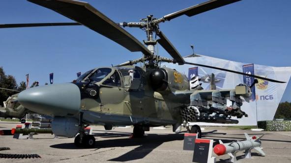 Чи почала РФ після 5 років очікування постачати Китаю ударні вертольоти Ка-52, фотографії чого поширюють в мережі
