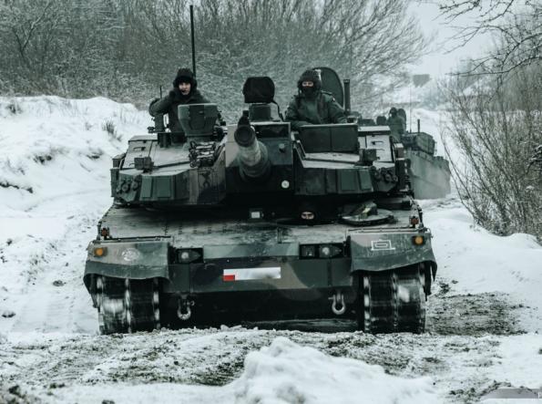 У Польщі офіційно підтвердили дефекти танків K2, які буде усувати Корея, але причину назвали дуже дивну