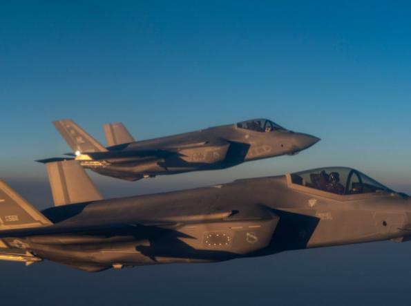 Попри погрози з США та розгляд шведських Gripen Канада почала фінансування нової партії американських F-35