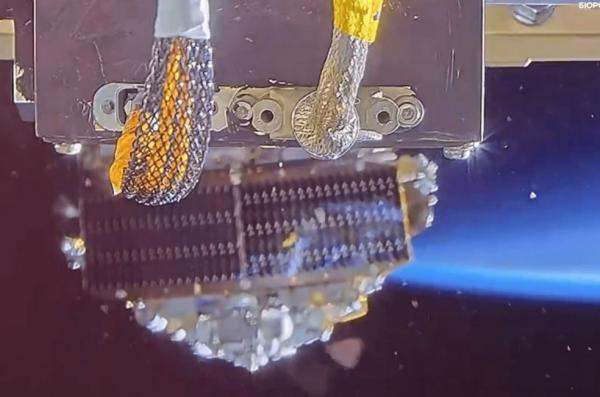 Що там з російським аналогом Starlink від "Бюро 1440", якщо 62% супутників ризикують впасти, а перший вже згорів в атмосфері