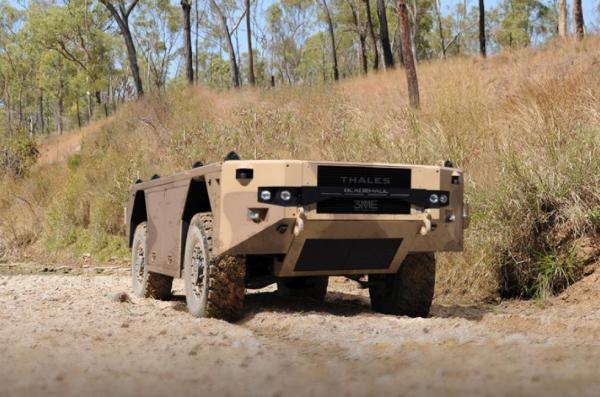 У Австралії захотіли собі важкий НРК як Protector в Україні, і створили свій екстремально великий BladeHAUL на 10 тонн вантажу