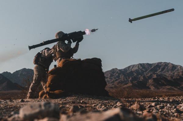 НАТО продовжуватиме постачати зброю Україні, зокрема системи ППО