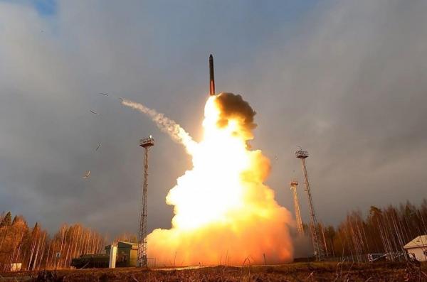 Скільки у РФ балістичних ракет середньої дальності "Орешник" і які темпи їх виробництва