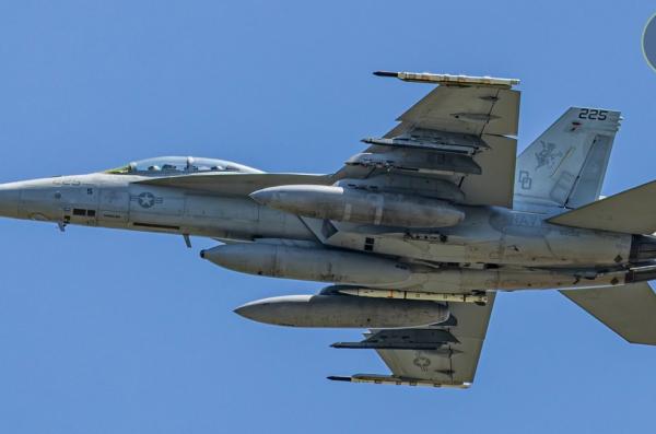 AIM-260A JATM проти Китаю буде недостаньо, але Австралія готова чекати на цю ракету ще 7 років