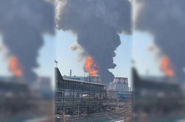 Вже на підступах до "Алабуги", ​від "Нижнекамскнефтехим", де стався надпотужний вибух, до заводу "Шахедів" лише 25 км