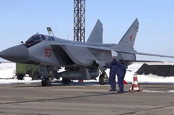 Що росіяни зробили для Х-47М2 "Кинжал" таке, що не вийшло з виробництвом 9М723 до ОТРК "Искандер"