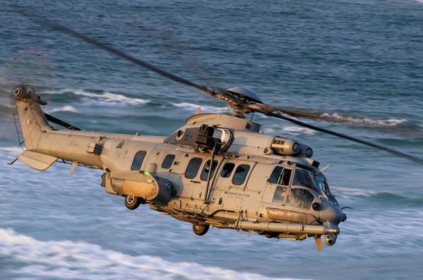У виборі між новими іноземними H225M у кредит та власними, але старими H215M у Румунії остаточно перемогли військові та гроші