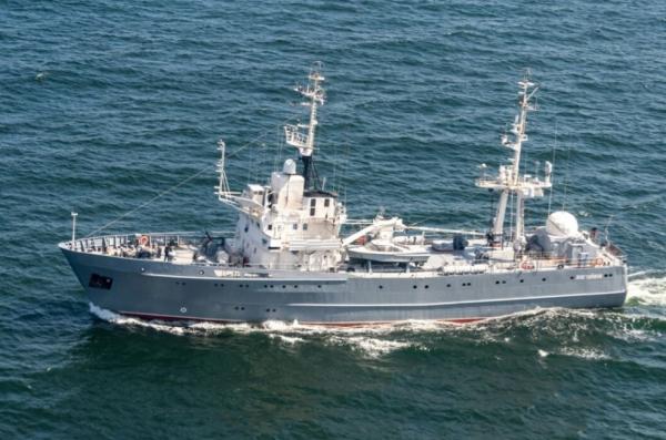 Про що нам каже історія з кораблем РФ "Жигулевск", який запустив БПЛА на французький авіаносець Charles de Gaulle