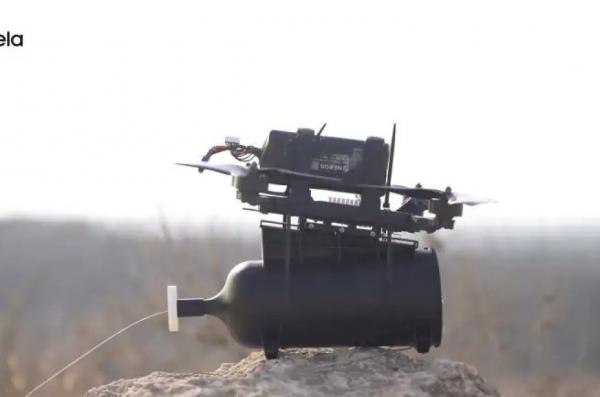 За що FPV-дрон на оптоволокні Archer Fiber отримав титул "перший у світі" - його можуть протестувати в Україні