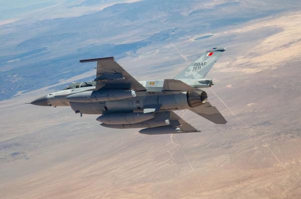 У Бахрейні F-16 Block 70 вперше збив повітряну ціль - чим винищувач нищив іранські "Шахеди"
