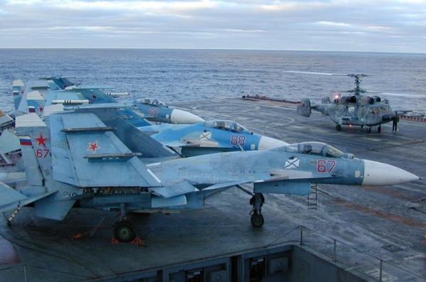 Чому для РФ втрата палубного винищувача Су-33 після удару СБС незворотна і це про іржавий авіаносець "Кузнецов"​
