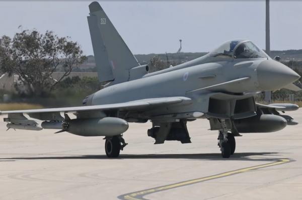 Британцям знадобилось 8 місяців, щоб інтегрувати APKWS під Eurofighter, хоча ракети та винищувачі робить одна BAE Systems