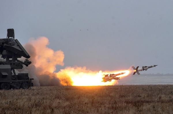 Близько 10 років та 250 млрд грн: Олексій Рєзніков розповів про нову ракетну програму України