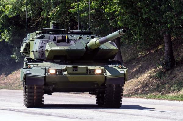 Скільки років знадобилось KNDS для модернізації першого шведського Leopard 2 до найсучаснішого Leopard 2A8