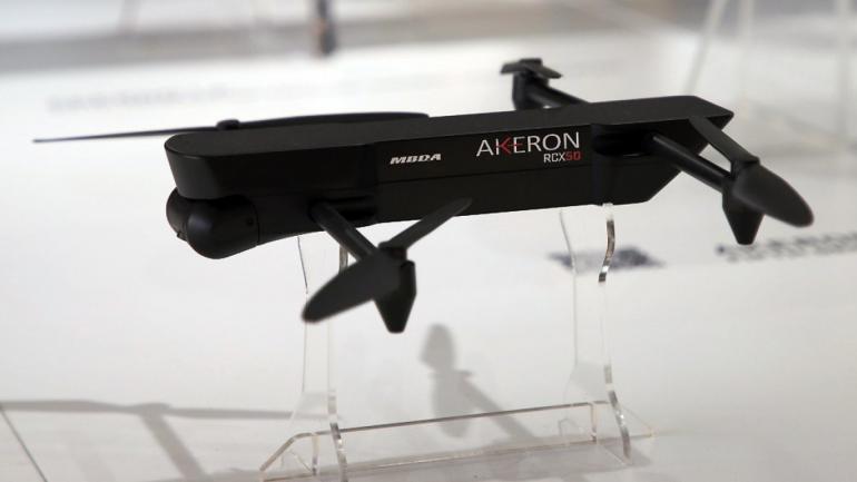 Квадрокоптерний дрон-камікадзе Akeron RCX 50 від MBDA після 2 років розробки нарешті дістався військових випробувань