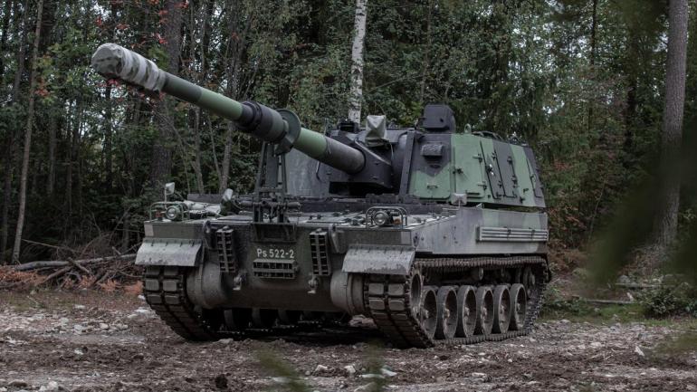 У Кореї виготовили першу САУ K9 для Румунії, яку замовили у липні 2024, чи означає, що Hanwha втрачає темп