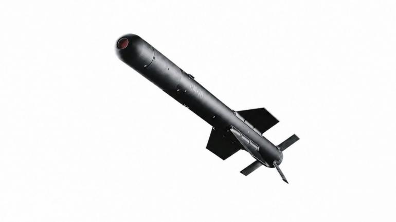 Є натяк, що в Україну може потрапити маленька 72-см ракета CM-70 з Канади, яка знадобиться проти реактивних "Шахедів"