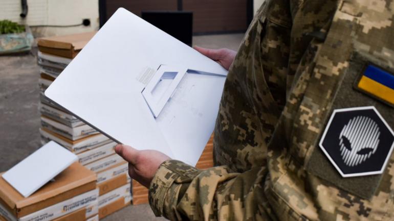 Невидима інфраструктура війни: як скоротилися донати на поточну допомогу війську