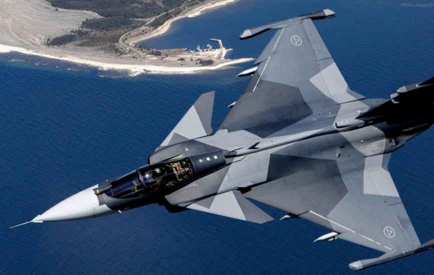 Як Saab може втратити підписаний із Колумбією контракт на Gripen і чому це вже чиста політика та вплив США
