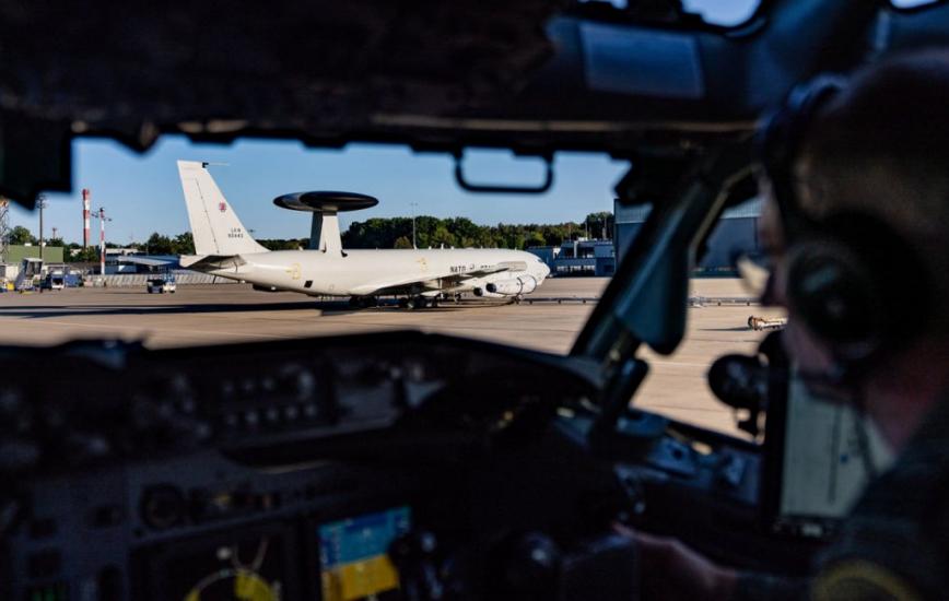 Від літаків за мільярди до трагедії "дружнього вогню" або чому в небі майбутнього координація важливіша за зброю