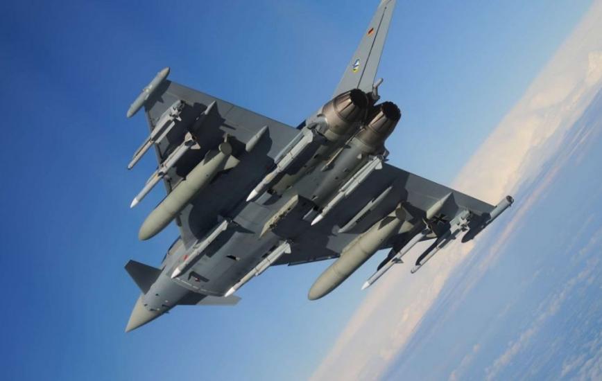 Чи справді винищувач Eurofighter Typhoon вдвічі дорожчий за Rafale, як це стверджує Франція