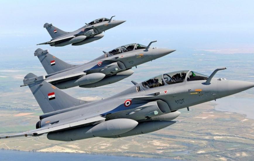 Невже Єгипет може озброїти Rafale, F-16 та МиГ-29М2 китайськими ракетами PL-15 на 145 км та CM-302 на 280 км