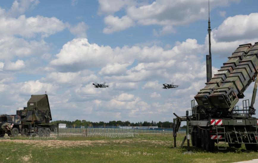 Які країни Європи зараз залежать від США у антибалістичних ракетах та потенційно зацікавлені у альтернативі