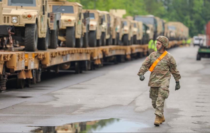 Чого може не вистачати США для ударів по Ірану, що відправили в Україну, як бідкається Гегсет